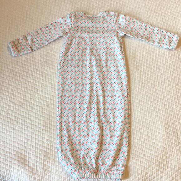Carter’s Newborn Gowns (SET OF 5) - Picture 11 of 15